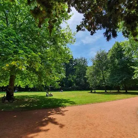 Direkt Am Eversten Holz 1Zkbbalkon 48Qm Mit Parkplatz * Oldenburg